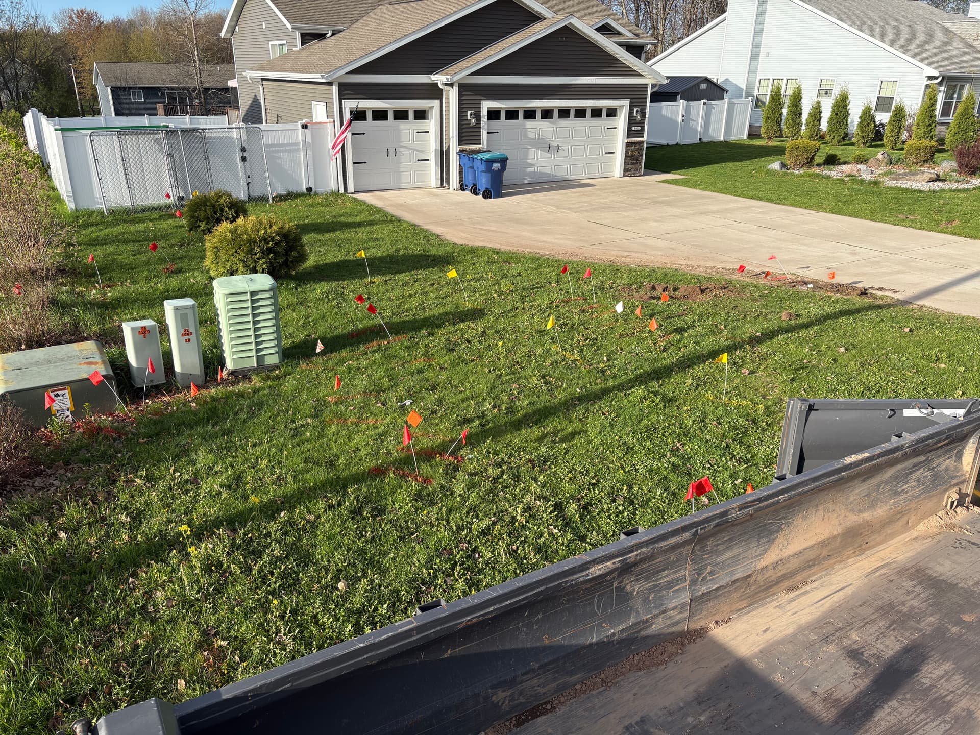Gallery photos for Lawn Turned Into Low-Maintenance Parking Area With Road Base: Image #4