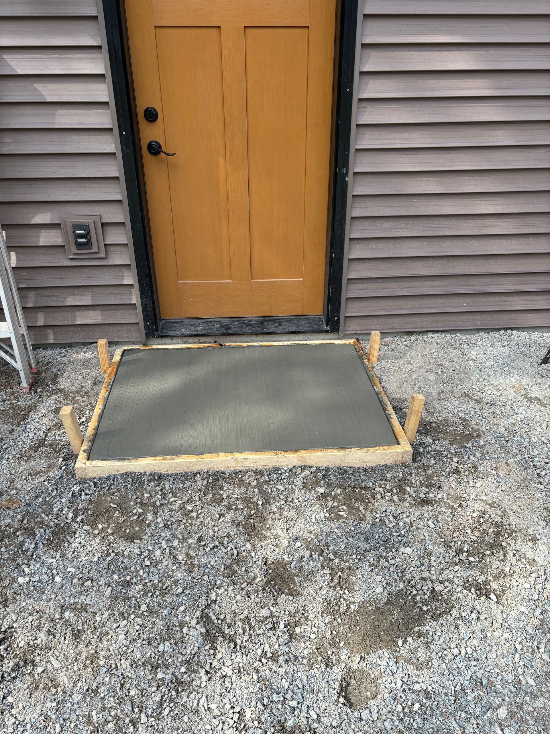 Gallery photos for Backyard Concrete Patio and Entrance Pads for a Repeat Customer: Image #2