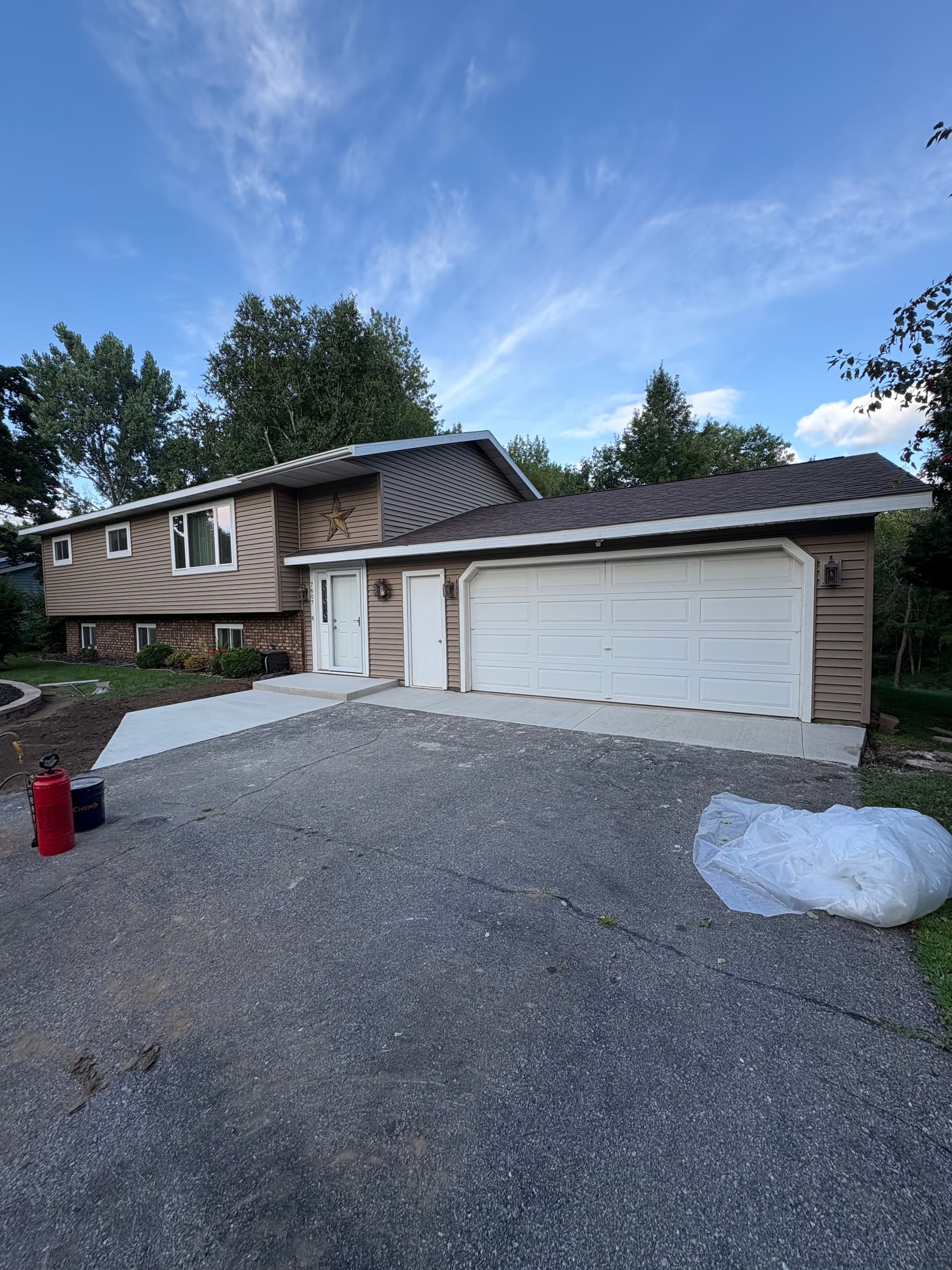 Gallery photos for Front Yard Overhaul with New Concrete and Block Flower Bed: Image #1