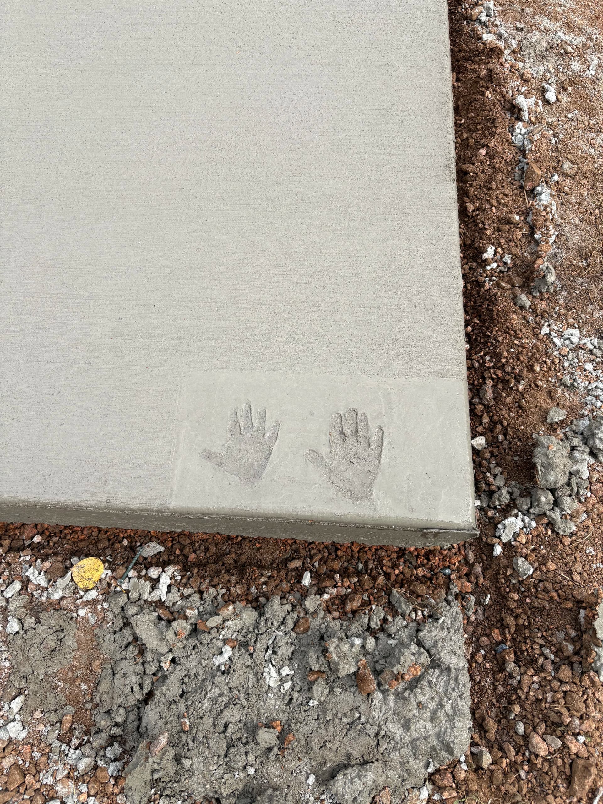 Gallery photos for New Front Step, Sidewalk, and Garage Approach Poured Clean: Image #4