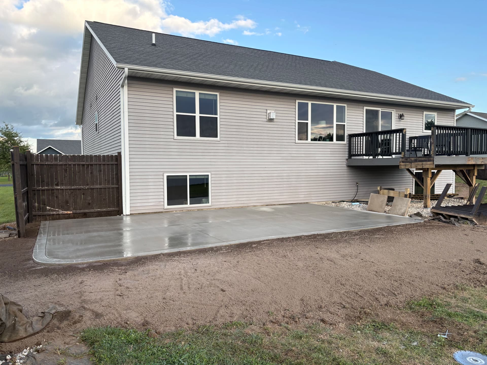 Gallery photos for Front Walk Extension and Backyard Concrete Landing Off the Deck: Image #4