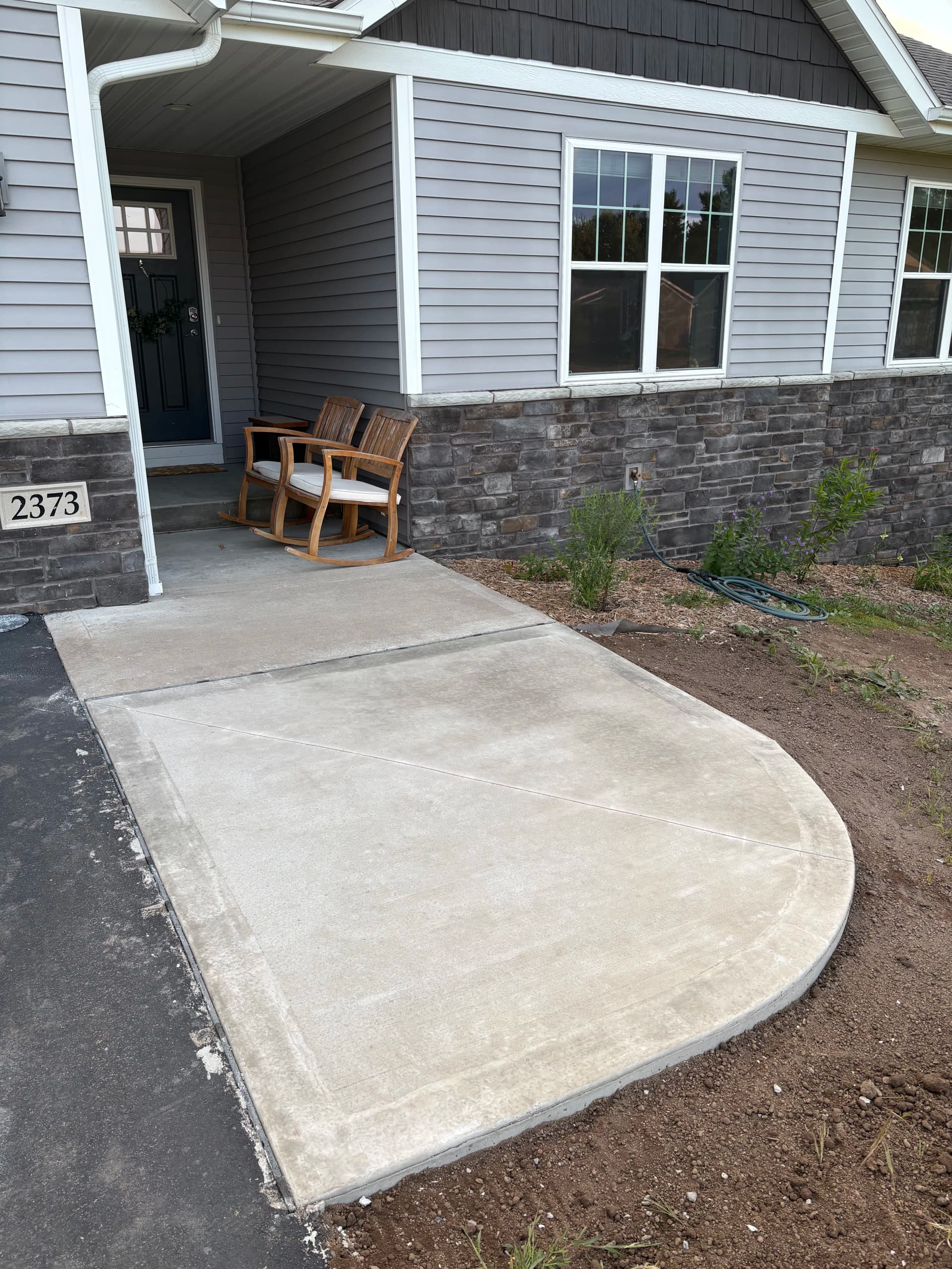 Gallery photos for Front Walk Extension and Backyard Concrete Landing Off the Deck: Image #3