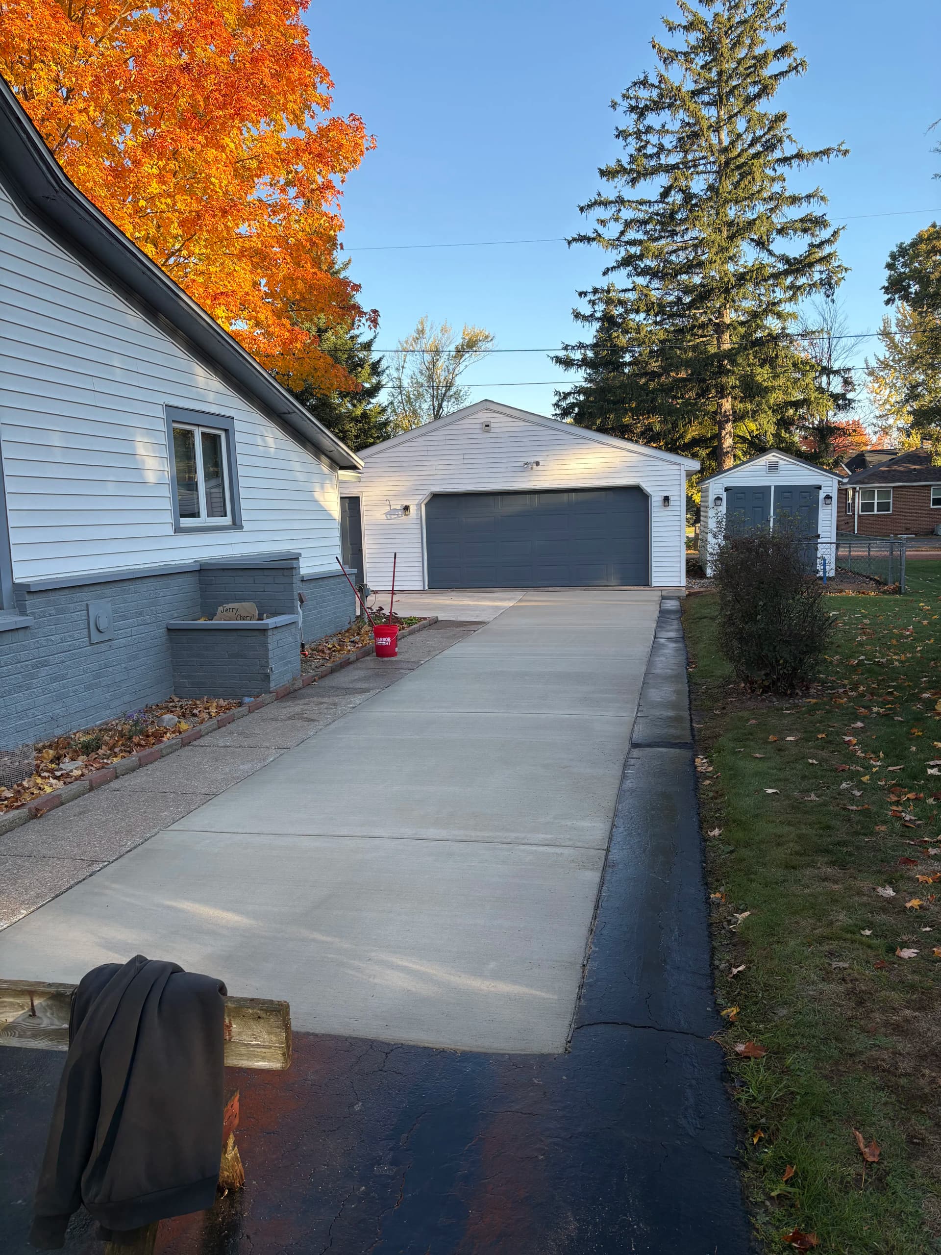 Gallery photos for Narrow Driveway Replacement Done Right: Image #1