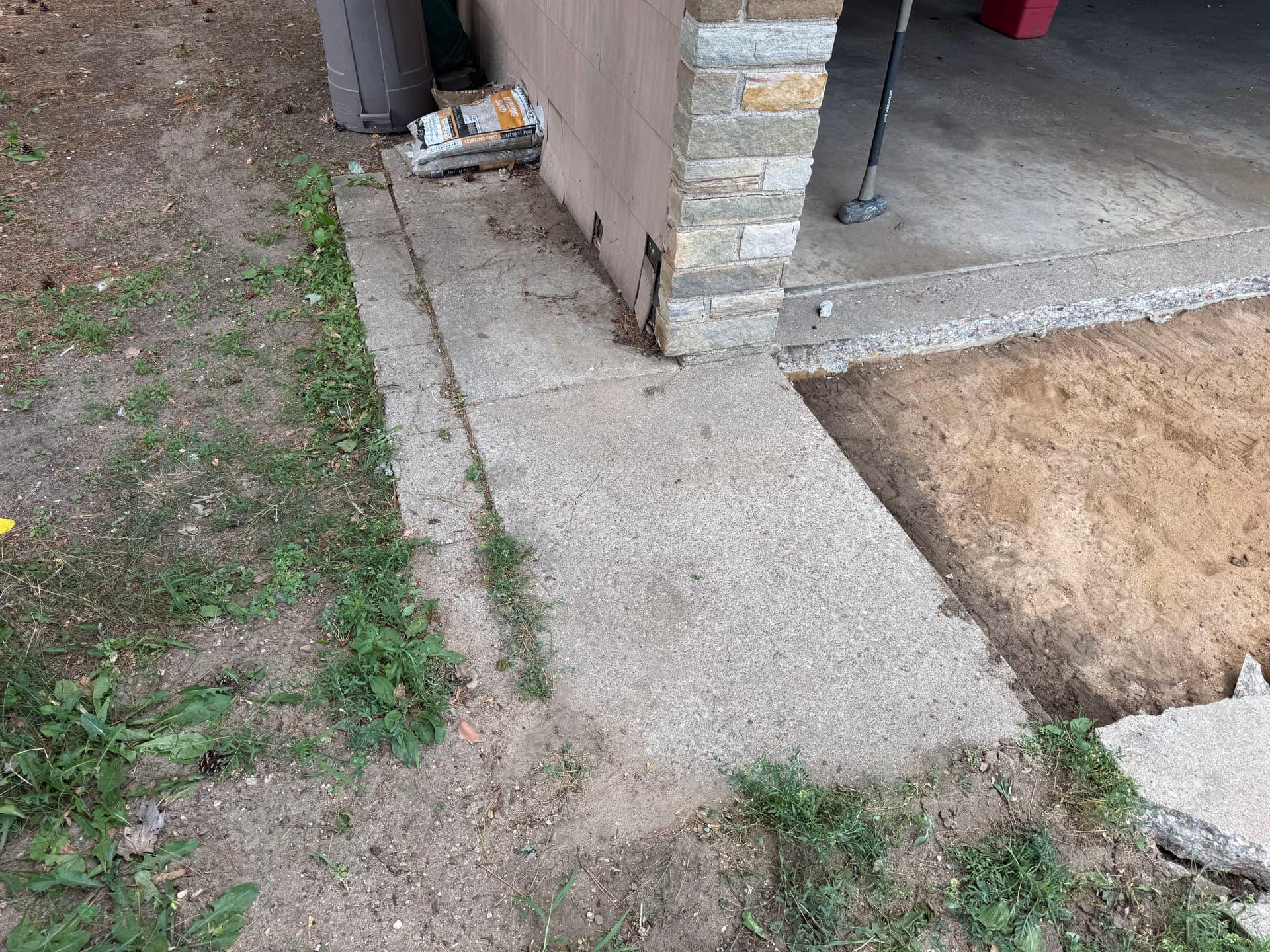 Gallery photos for Full Concrete Driveway Tear-Out and Replacement Done Right: Image #8