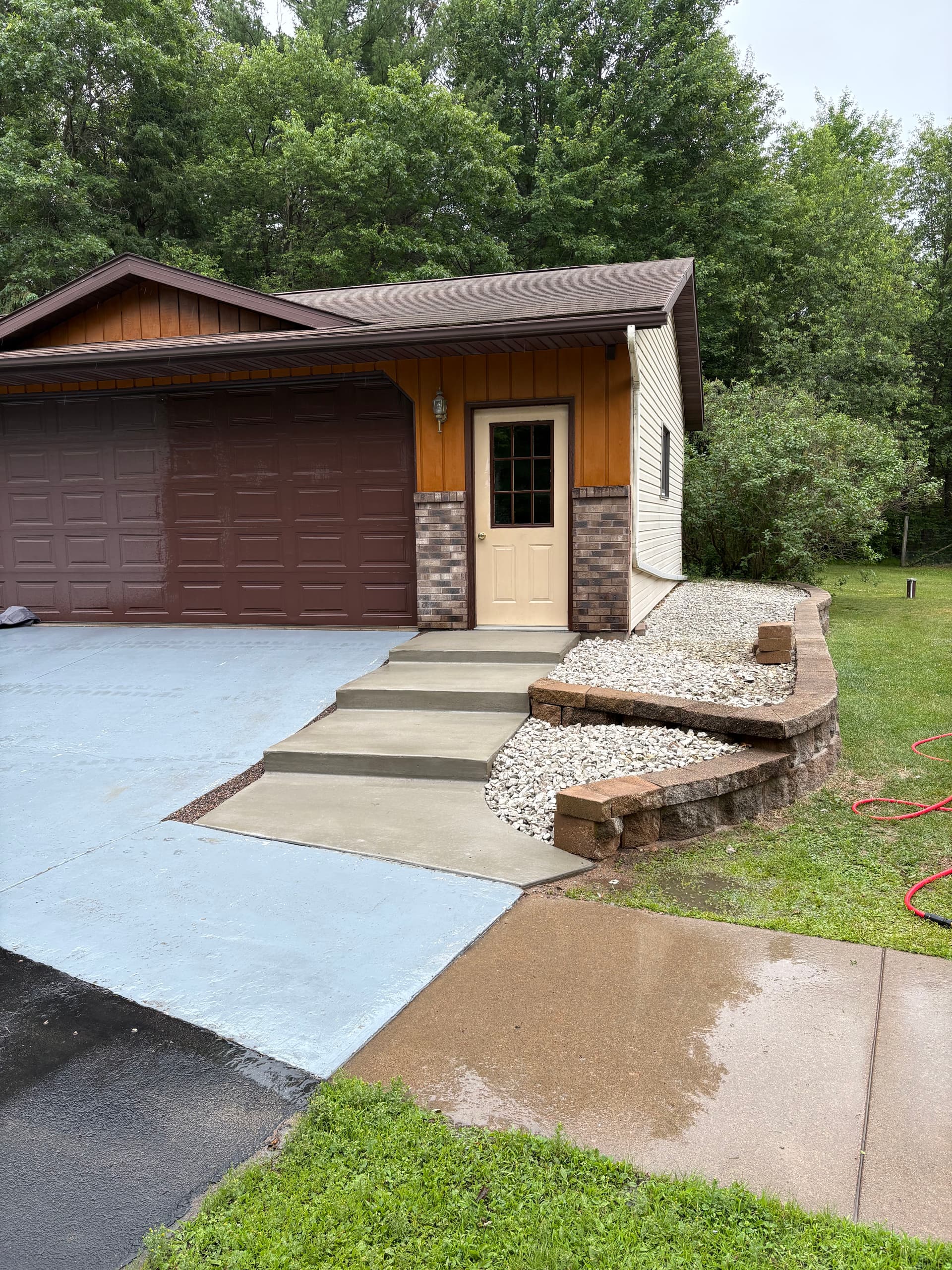 Gallery photos for Concrete Steps, Retaining Wall and Landscaping Upgrade at a Residential Entrance: Image #1