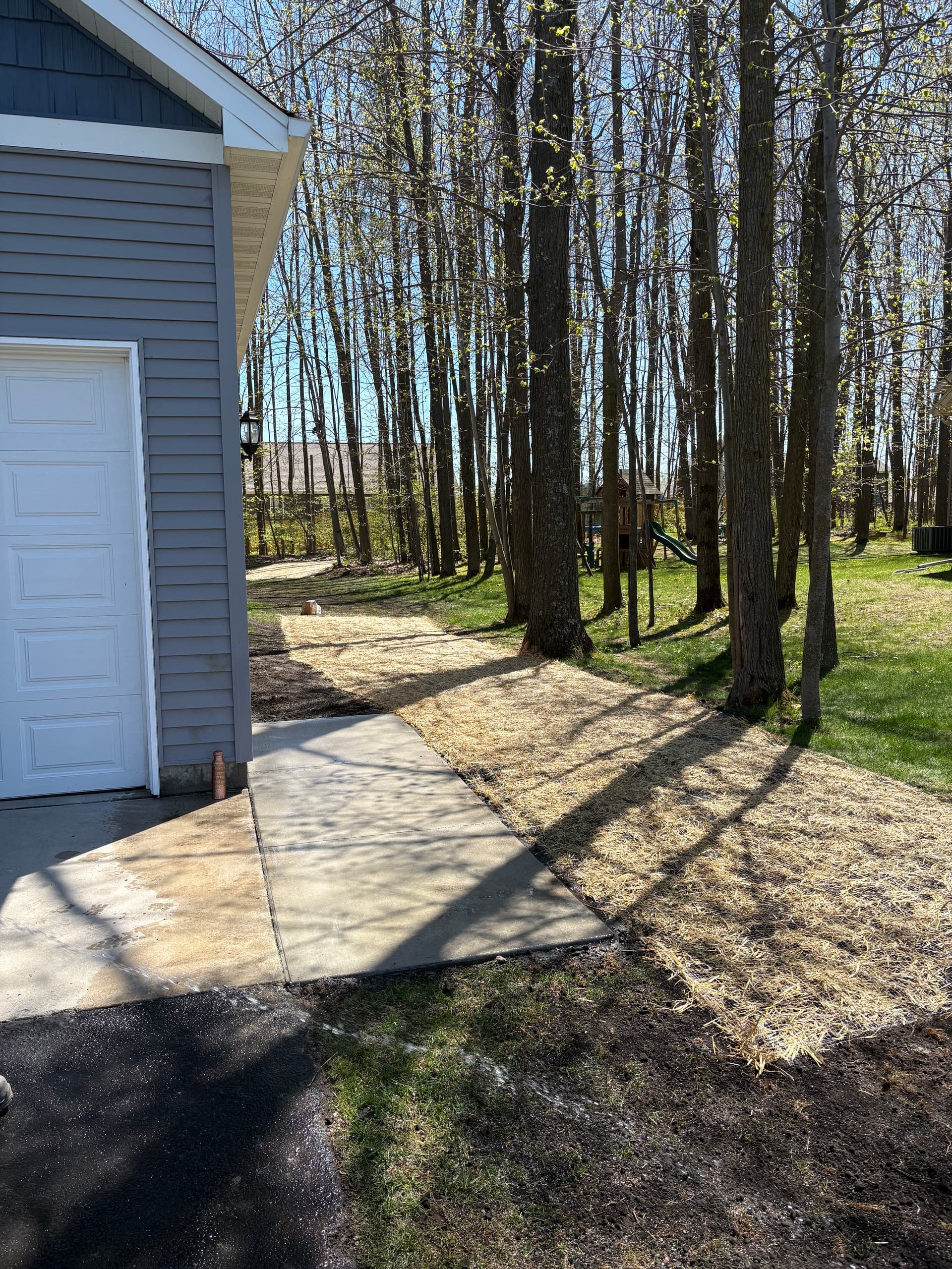 Gallery photos for New Concrete Steps, Slabs, and Lawn Sections at a Home Entry: Image #8