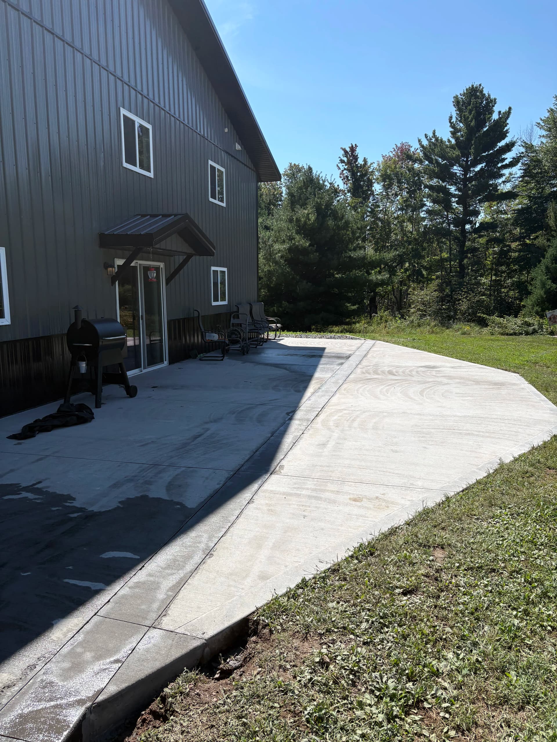 Gallery photos for Patio Extension, Garage Approach, and Slab Work at a Shop Property: Image #3