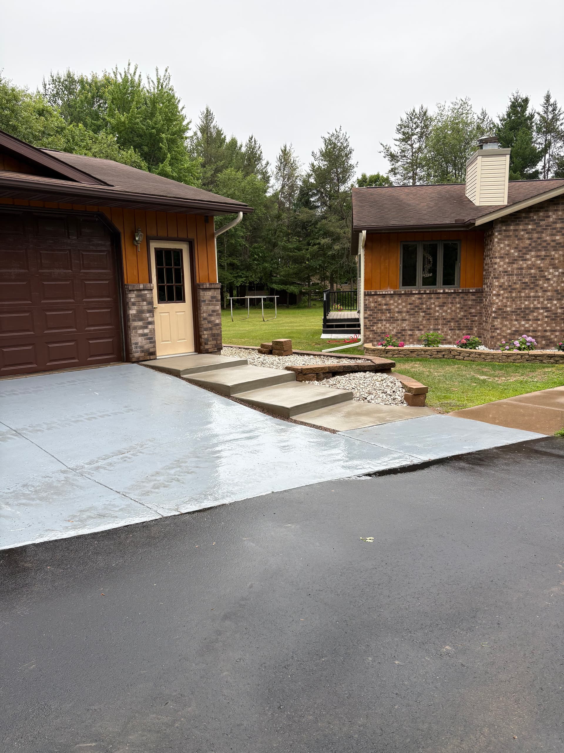 Concrete Steps, Retaining Wall and Landscaping Upgrade at a Residential Entrance image