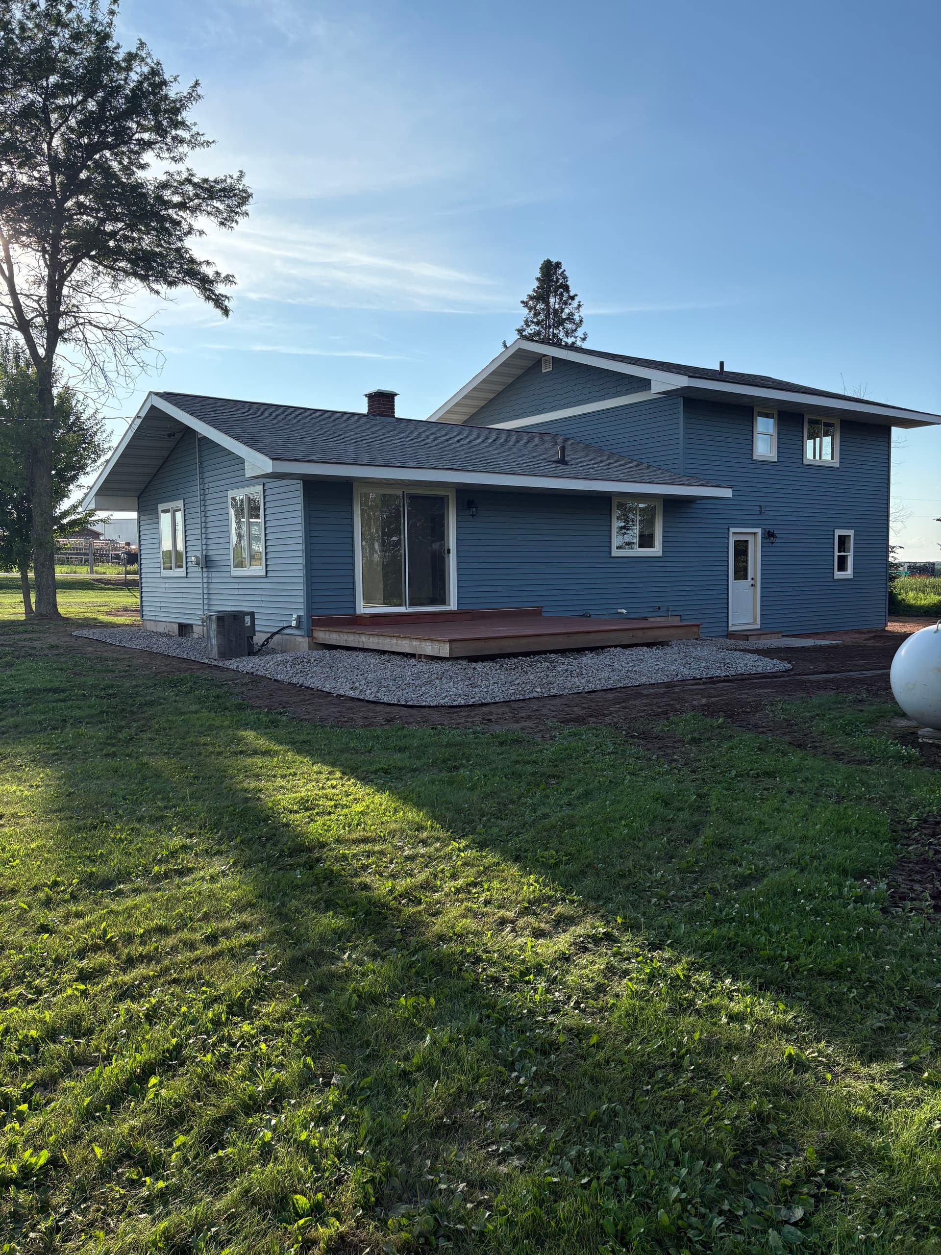 Gallery photos for Rock Bed Install That Gave This Remodeled Home a Sharp Edge: Image #4